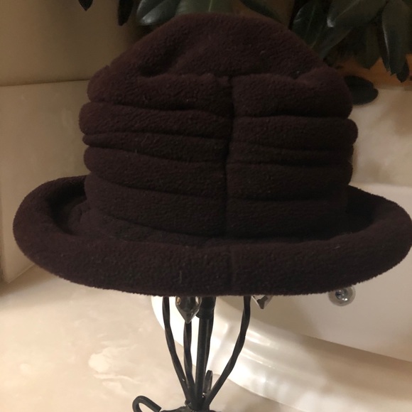 Winter Bucket Hat OS - Picture 2 of 2